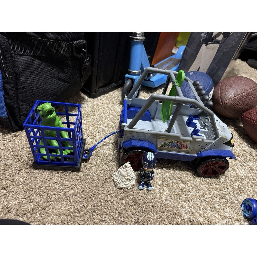 PJ Masks Dino Trouble Off Road Rescue Jeep Toy Car Vehicle And Accessories.